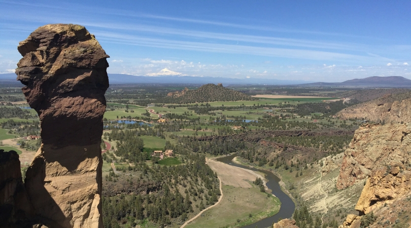 Exploring-Oregon-Smith-Rock-State-Park